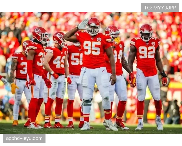 乌拉圭铁腰乌加特强势崛起,防守统治全场